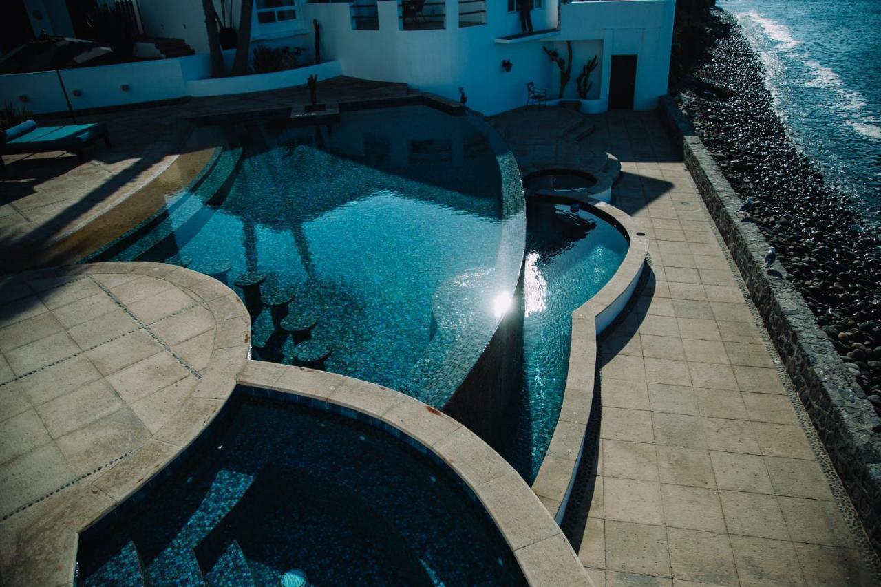 ホテル Casa Natalie エンセナダ エクステリア 写真