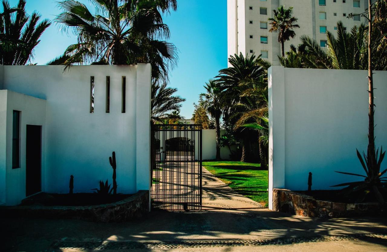 ホテル Casa Natalie エンセナダ エクステリア 写真